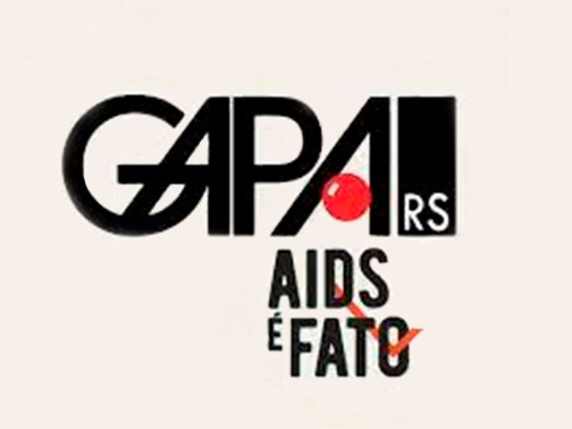 Peça publicitária de campanha do Grupo de Apoio à Prevenção da AIDS (GAPA) do Rio Grande do Sul com os dizeres “AIDS é fato”.