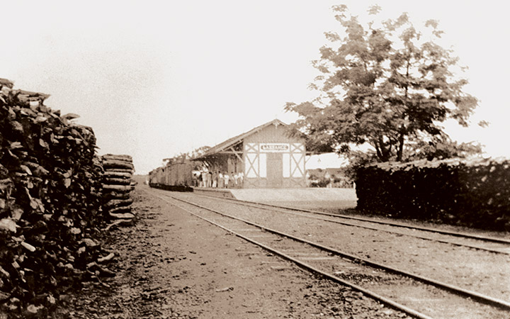 Estação da Estrada de Ferro Central do Brasil em Lassance (MG).