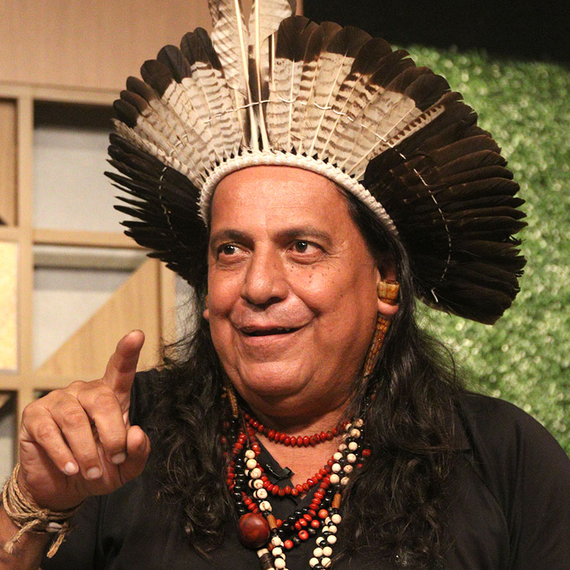 Foto de Casé Angatu, historiador Tupinambá